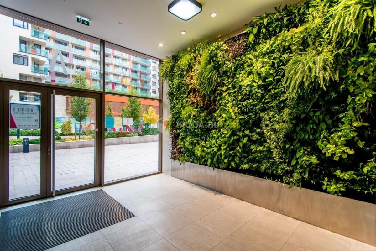 Diamond Apartments - 3 Bedroom, Luxurious Apartment In The Heart Of The City Budapest Eksteriør bilde