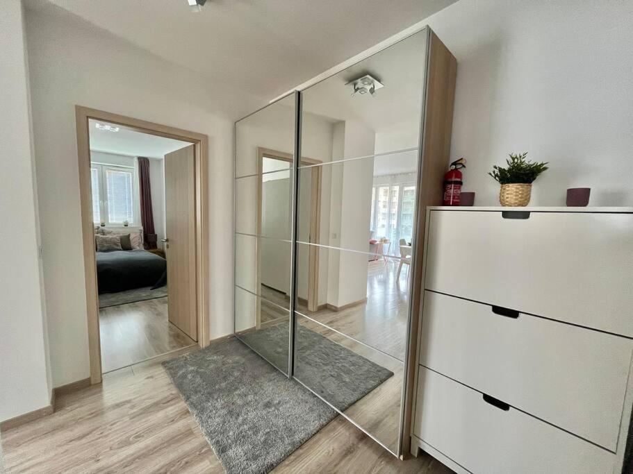 Diamond Apartments - 3 Bedroom, Luxurious Apartment In The Heart Of The City Budapest Eksteriør bilde