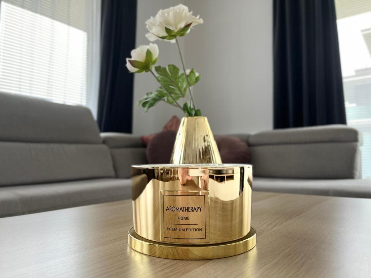 Diamond Apartments - 3 Bedroom, Luxurious Apartment In The Heart Of The City Budapest Eksteriør bilde