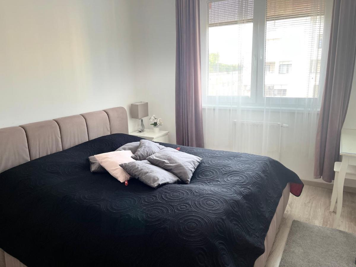 Diamond Apartments - 3 Bedroom, Luxurious Apartment In The Heart Of The City Budapest Eksteriør bilde